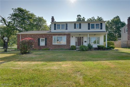 4939 Shankland Rd, Willoughby, OH, 44094-5636 | Card Image