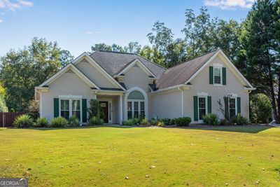 6435 Ivey Meadow Lane, House other with 3 bedrooms, 2 bathrooms and null parking in Cumming GA | Image 3