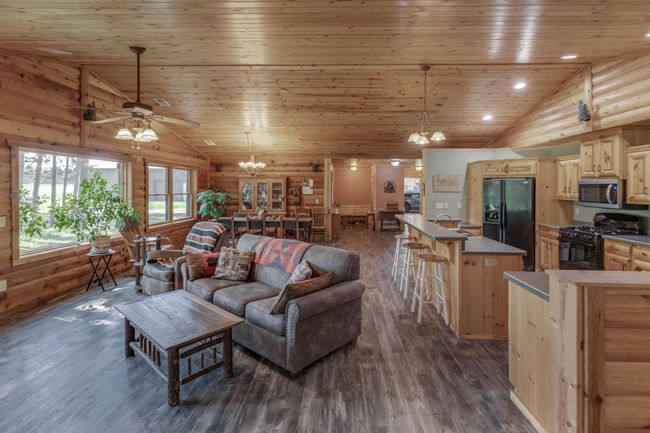 Living/dining | Image 7