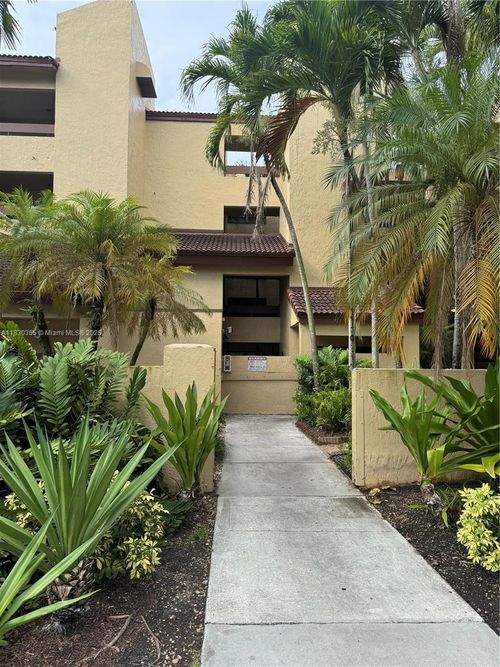 apt-406-9285 Sw 125th Ave, Miami, FL, 33186-6512 | Card Image