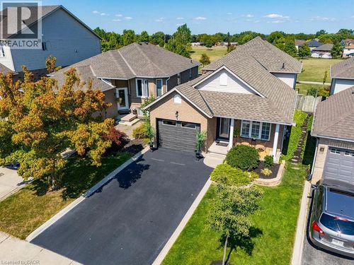 54 Briarose Pl, Hamilton, ON, L9C7V3 | Card Image