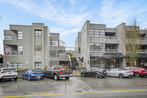 204-3151 Woodbine Dr, North Vancouver, BC, V7R2S4 | Card Image