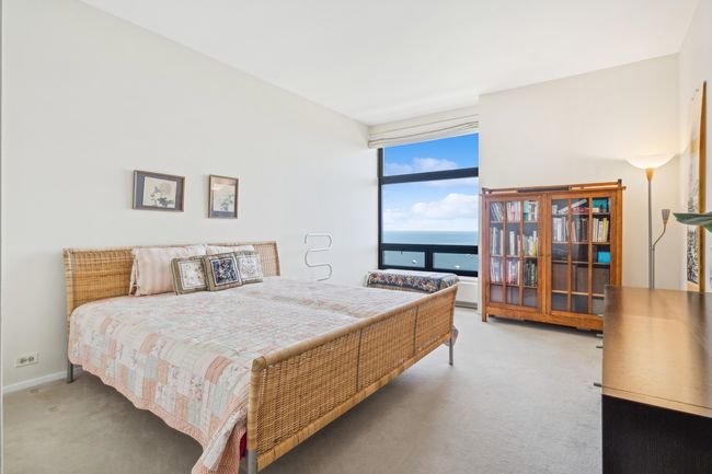 1305 - 680 N Lake Shore Dr, Condo with 3 bedrooms, 3 bathrooms and 1 parking in CHICAGO IL | Image 17