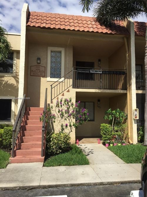 apt-202-16581 Blatt Blvd, Weston, FL, 33326-1833 | Card Image