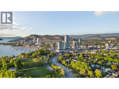 1805-238 Leon Ave, Kelowna, BC, V1Y0N6 | Card Image