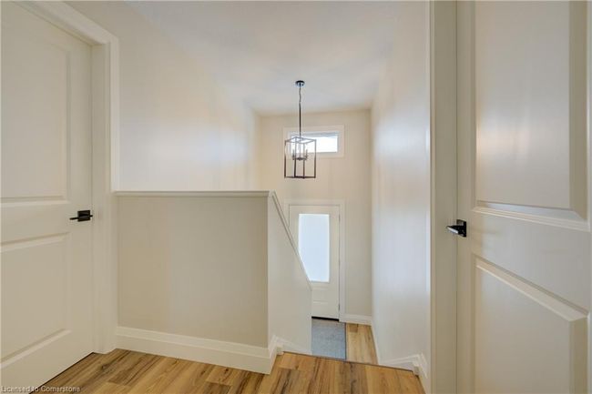 1264 King St N, House other with 5 bedrooms, 2 bathrooms and 5 parking in Saint Jacobs ON | Image 4