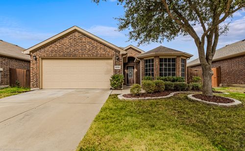 2018 Sterling Gate Dr, Heartland, TX, 75126-8340 | Card Image
