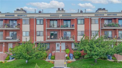 apt-3d-2613 Emmons Ave, Brooklyn, NY, 11235-2741 | Card Image