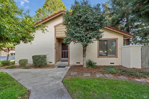 416 Park Place Dr, Petaluma, CA, 94954-6647 | Card Image