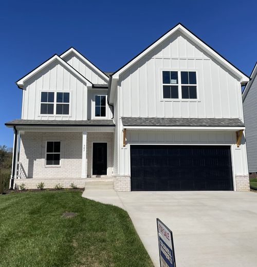 587 Pongracz Way, Clarksville, TN, 37042-8857 | Card Image