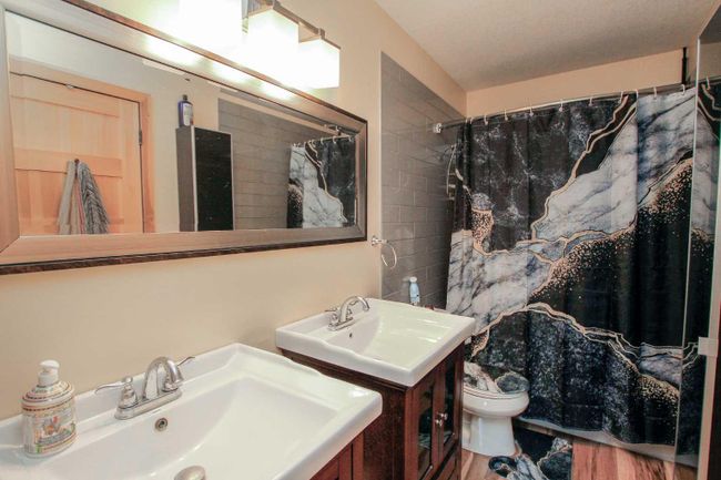 78 Gish Street, Home with 3 bedrooms, 2 bathrooms and 2 parking in Red Deer AB | Image 16
