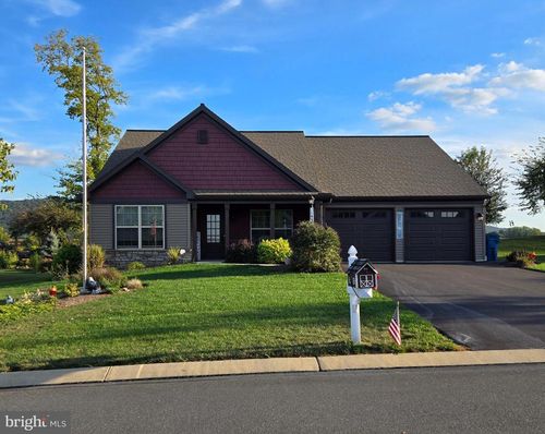 143 Rosebush Ct, WOMELSDORF, PA, 19567-7003 | Card Image