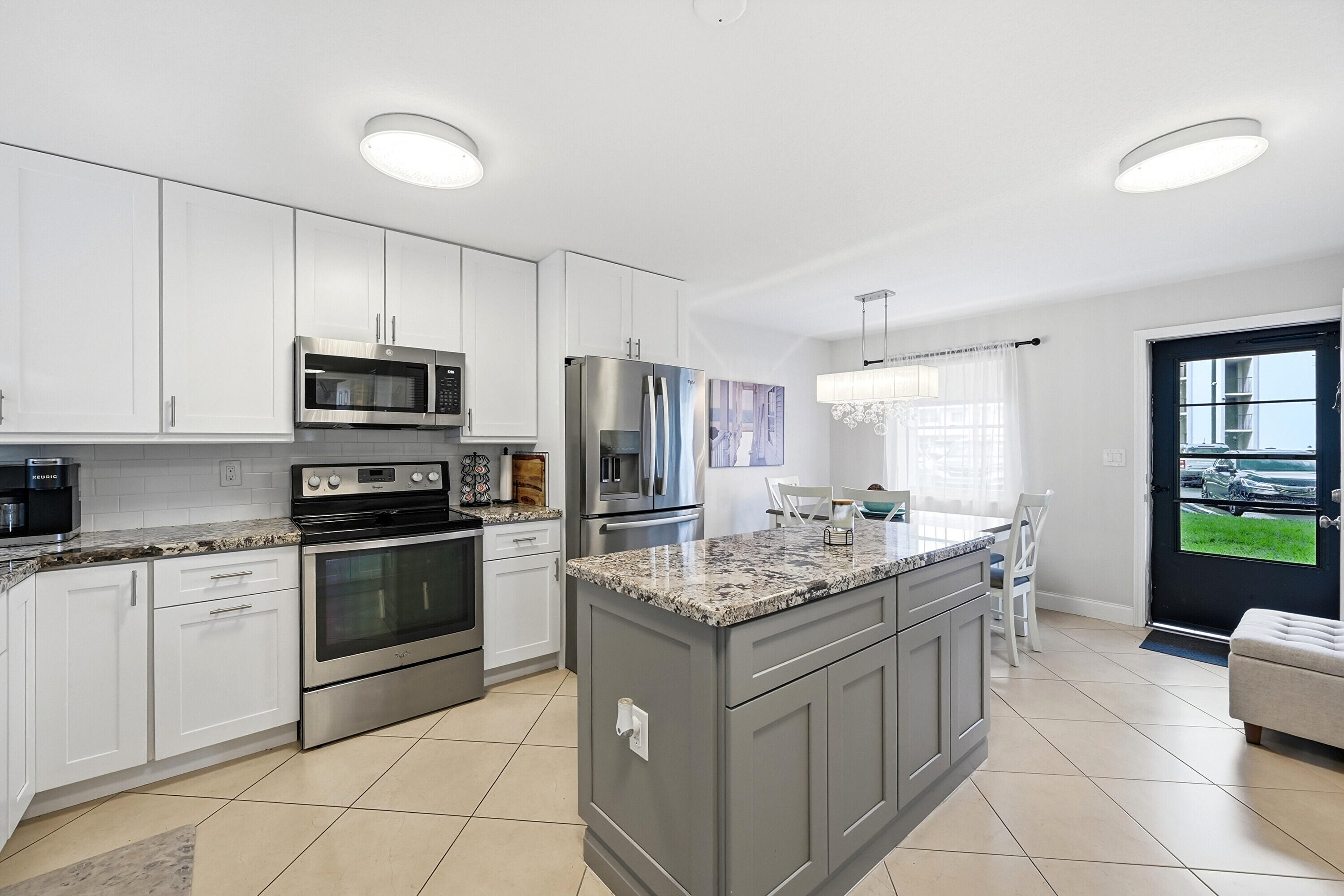 Residential Lease in Pompano Beach 3