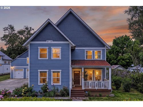 554 S Main St, Jefferson, OR, 97352-9403 | Card Image
