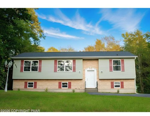 3320 Buck Run, Tobyhanna, PA, 18466-8276 | Card Image