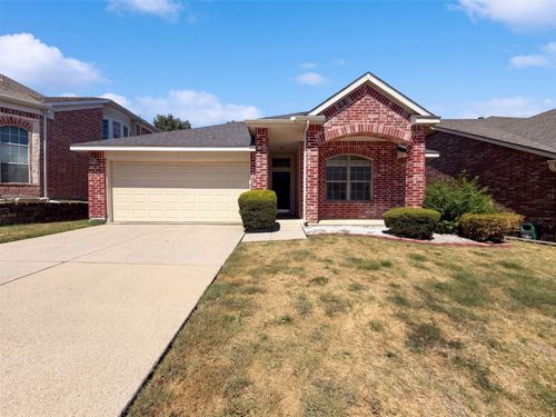 605 Crystal Falls Dr, Mckinney, TX, 75071-3716 | Card Image