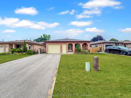 1265 Delphi Rd, London, ON, N5Y5B3 | Card Image
