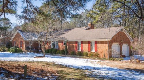 446 Carpenter Dr, Waverly, VA, 23890-2615 | Card Image