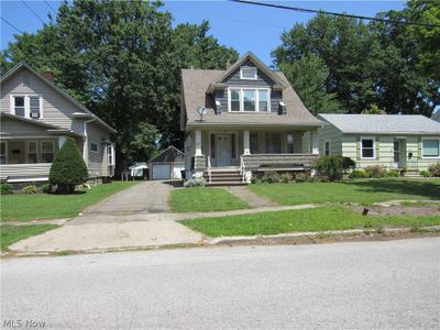 1817 W 14th Street, House other with 2 bedrooms, 1 bathrooms and null parking in Ashtabula OH | Image 3