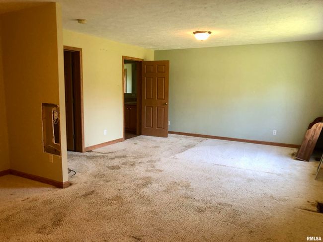 400 W Boundary Rd, House other with 3 bedrooms, 2 bathrooms and null parking in Creal Springs IL | Image 20