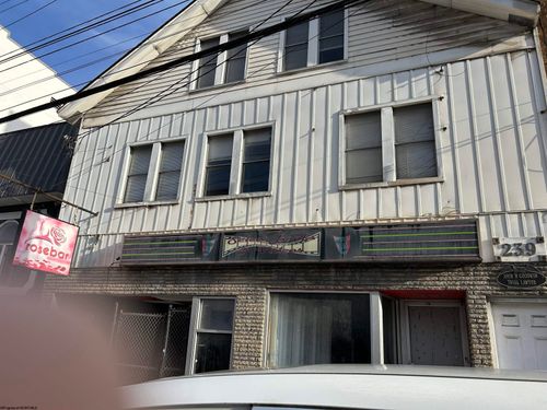 239 Walnut St, Morgantown, WV, 26505-5401 | Card Image