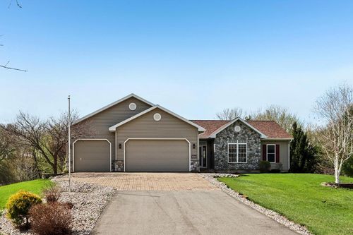 4644 Pierceville Road, Sun Prairie, WI, 53527 | Card Image