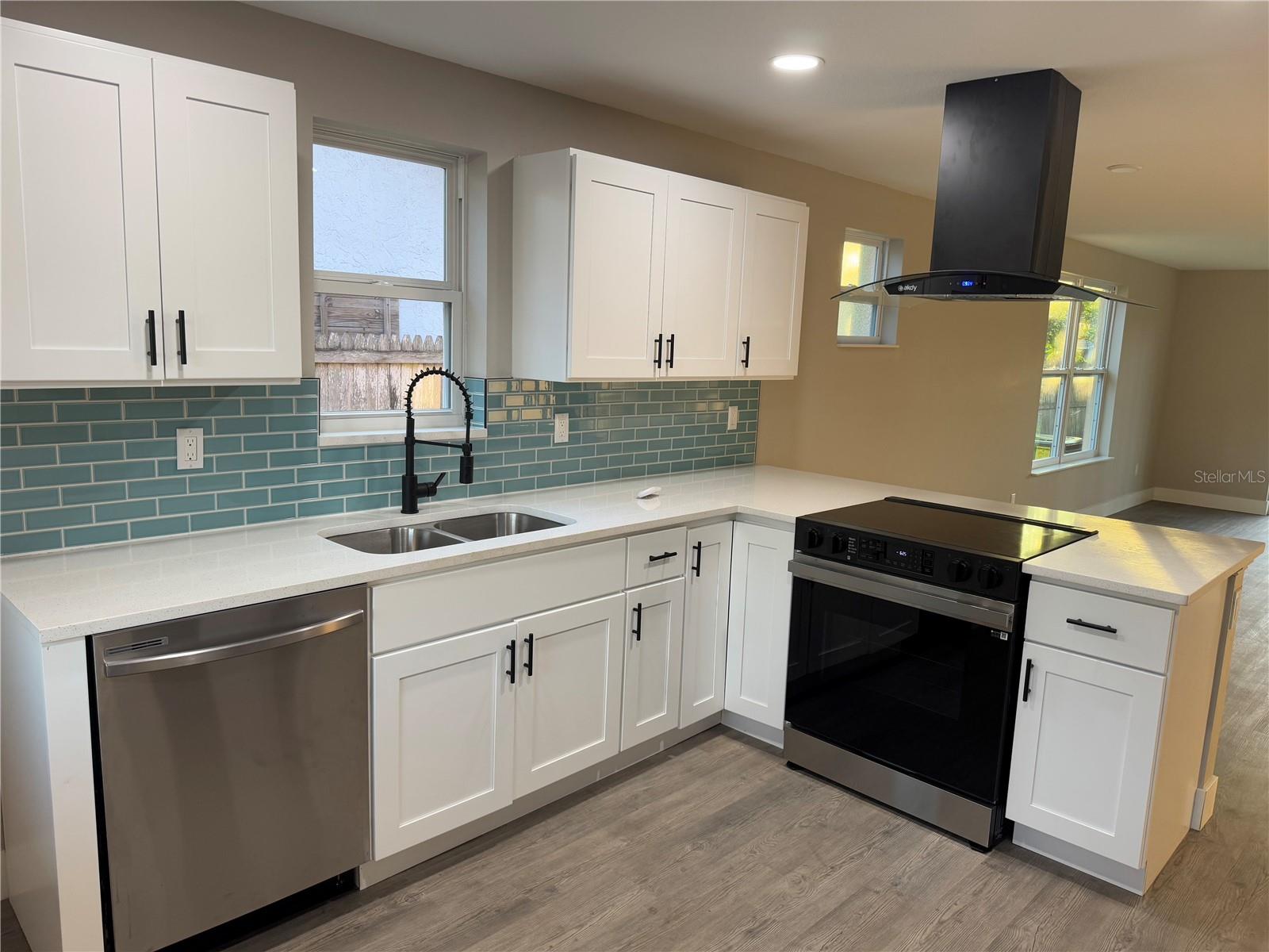 Residential Lease in ST PETERSBURG 4