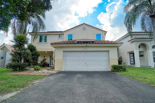 1039 Nw 124th Ter, Sunrise, FL, 33323-3170 | Card Image