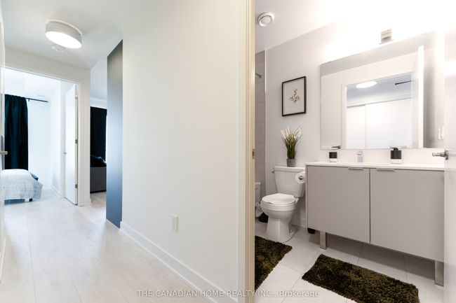 1511 - 8 Tippett Rd, Condo with 2 bedrooms, 2 bathrooms and null parking in Toronto ON | Image 7