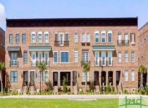 416 Upper East Ave, Savannah, GA, 31401 | Card Image