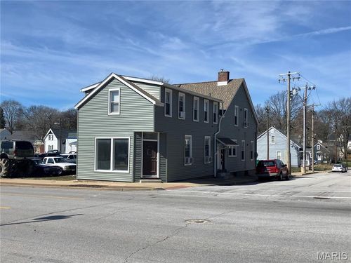 501 S 5th St, Saint Charles, MO, 63301-2634 | Card Image