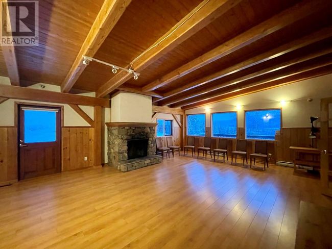 3483 Highway 95, House other with 10 bedrooms, 8 bathrooms and 20 parking in Parson BC | Image 7