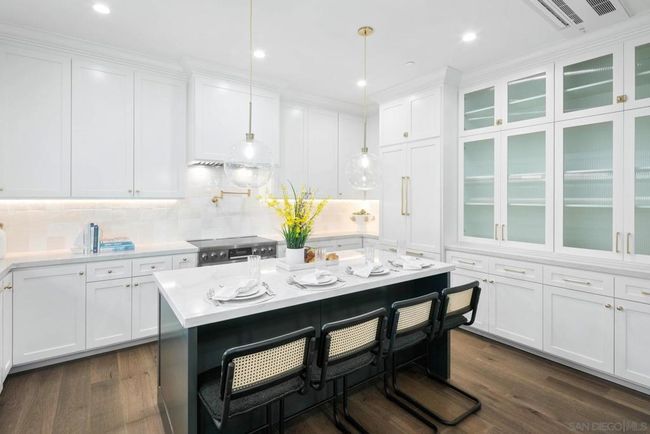 741 G Ave, Condo with 4 bedrooms, 5 bathrooms and 2 parking in Coronado CA | Image 6