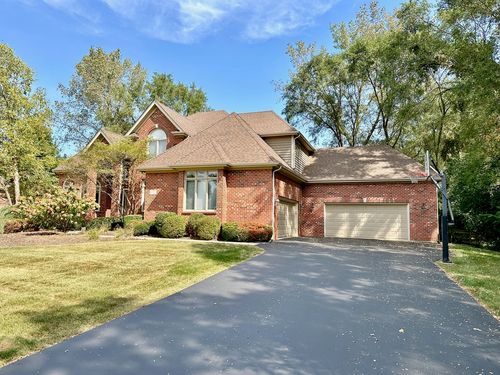 5N723 Rochefort Lane, Wayne, IL, 60184 | Card Image