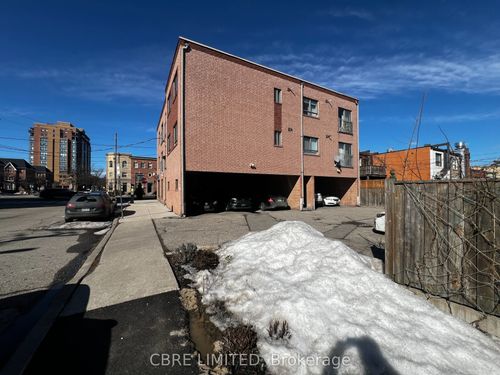102-3069 Lake Shore Blvd W, Etobicoke, ON, M8V1K6 | Card Image