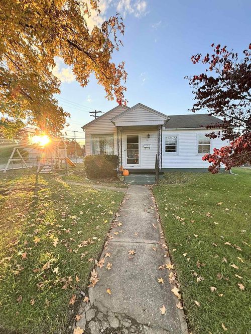 722 Safford Ave, Chillicothe, OH, 45601-1437 | Card Image