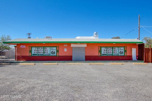 3452 E Milton Rd, Tucson, AZ, 85706-7755 | Card Image