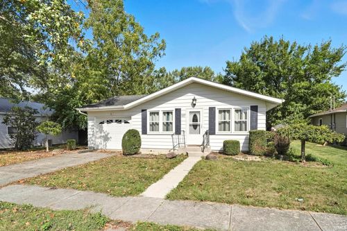 527 E Arnold St, Bluffton, IN, 46714-3308 | Card Image