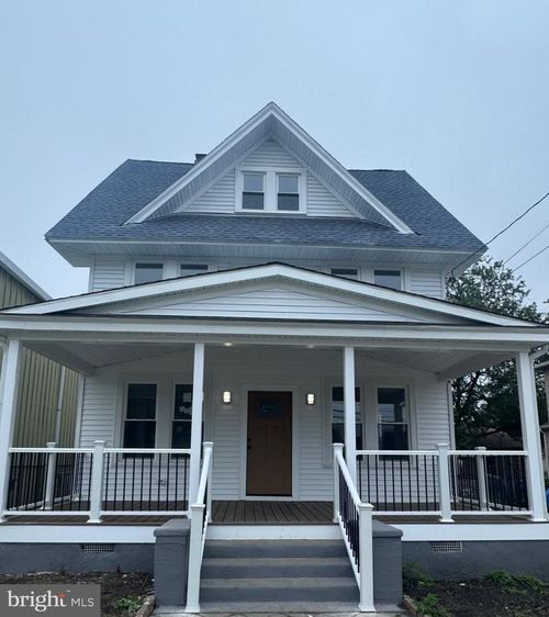 3 N Grove Ave, National Park, NJ, 08063-1236 | Card Image