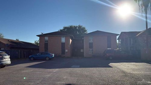2300 N 32nd St, McAllen, TX, 78501-8050 | Card Image