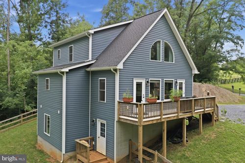 88 Juniper Dr, FRONT ROYAL, VA, 22630-9332 | Card Image