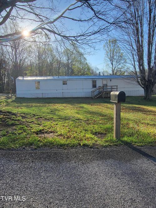 176 Hallborough Dr, Jonesborough, TN, 37659-6005 | Card Image