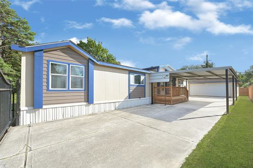 3233 Clarksville St, La Porte, TX, 77571-3861 | Card Image