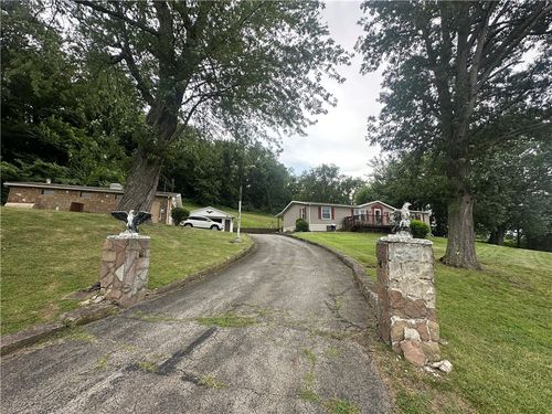 486 Ranch Rd, Dunbar, PA, 15431-2069 | Card Image