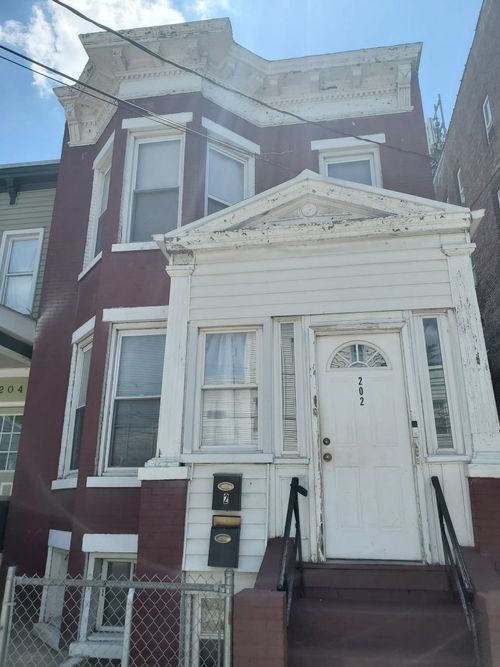 2-2nd-floor-202 Delaware Ave, JC, Journal Square, NJ, 07306 | Card Image