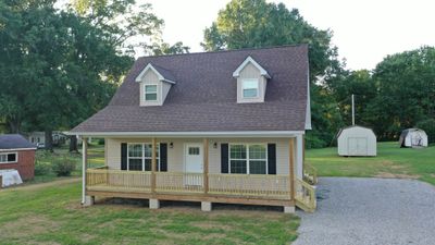 308 Elora Rd, House other with 3 bedrooms, 2 bathrooms and null parking in Huntland TN | Image 1