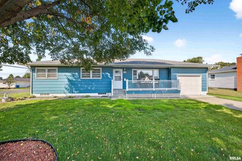 702 N Juniata St, Blue Grass, IA, 52726-9736 | Card Image