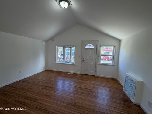226 Outlook Boulevard, Keyport, NJ, 07735 | Card Image