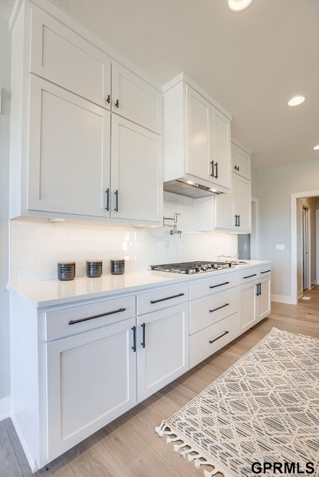 4093 George B Lake Pkwy, House other with 5 bedrooms, 4 bathrooms and 4 parking in Elkhorn NE | Image 16