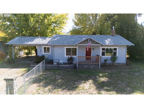 2584 Yokum Rd, Riddle, OR, 97469-9774 | Card Image